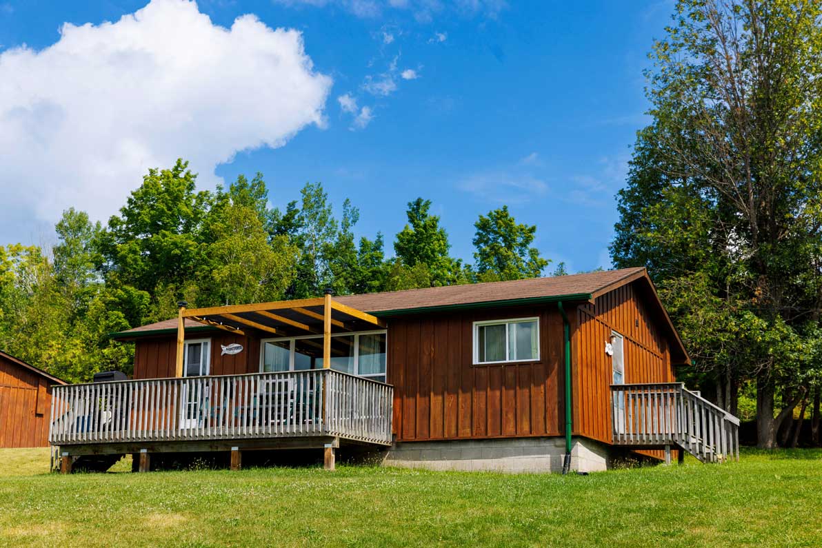 Catalina Bay Resort Algonquin Cottage